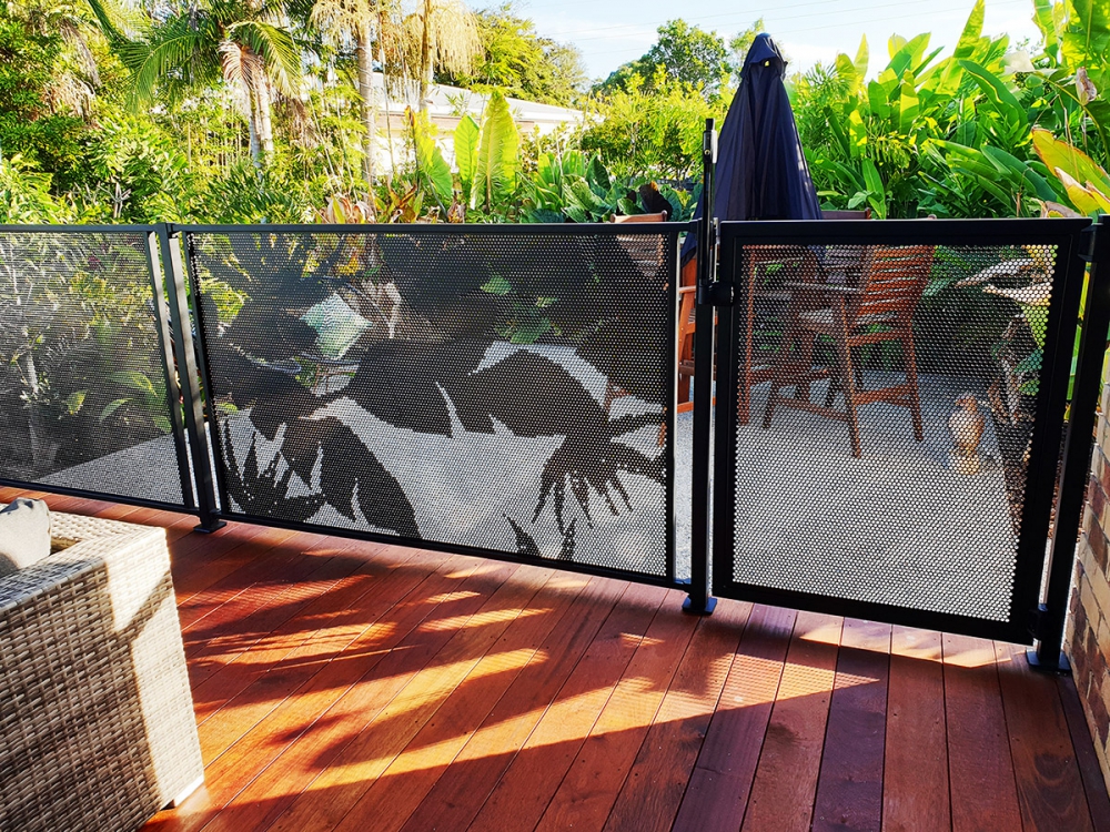 Pool-Perf- Gallery_best pool_fencing_on_the_market-DECORATIVE-07