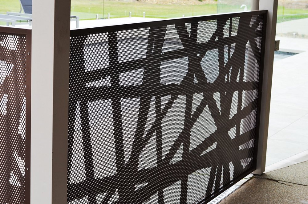 Pool-Perf- Gallery_best pool_fencing_on_the_market-DECORATIVE-09